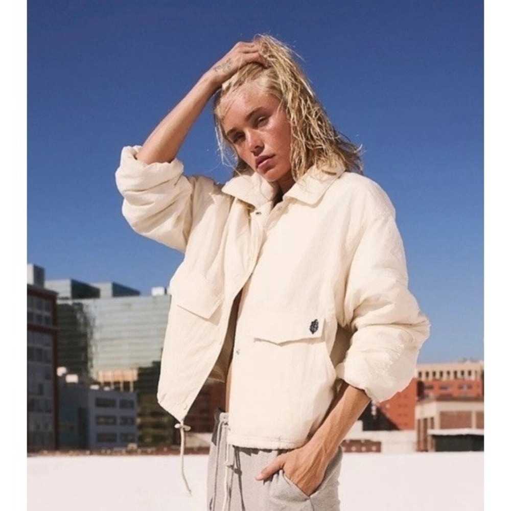 Free People Movement‎ Off The Bleachers Coaches Jacket Size Small